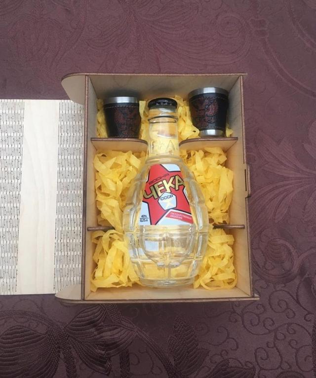 Макет Деревянная коробка в форме книги макет для лазерной резки