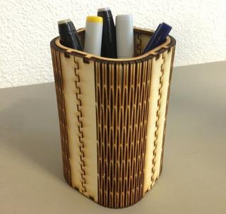 Интересный макет Деревянная подставка для ручки для лазерной резки