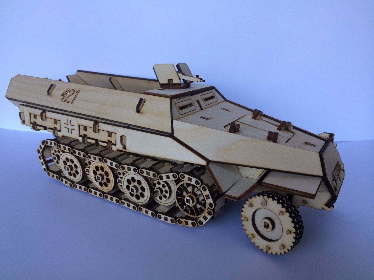 Макет Макет бронированного personnel carrier для лазерной резки 3D-модель деревянная игрушка чертёж для ЧПУ