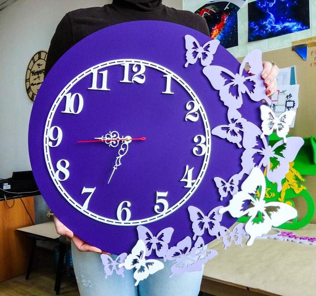 Макет Макет деревянной бабочки для настенных часов на лазерной резке
