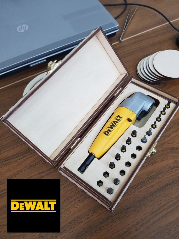 Макет Макет деревянной коробки для лазерной резки под угловую насадку Dewalt
