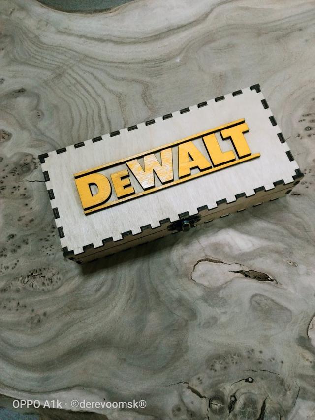 Макет Макет деревянной коробки для лазерной резки под угловую насадку Dewalt — изображение 1