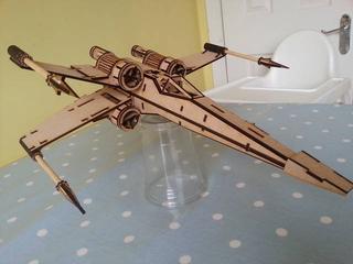 Интересный макет Макет для лазерной резки истребителя X-wing 3 мм файл SVG
