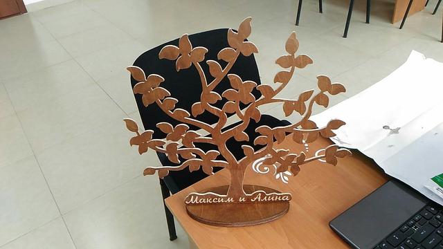 Макет Макет для 3D подставки в виде дерева формат dxf