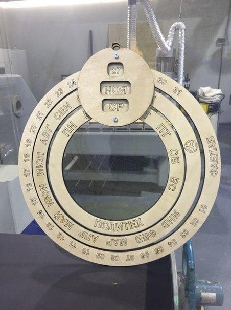 Макет Макет круглого календаря из фанеры для лазерной резки