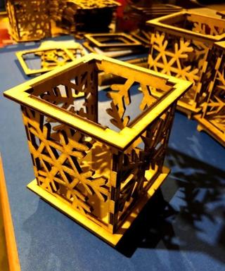 Интересный макет Макет снежинки-подставки для лазерной резки формат dxf