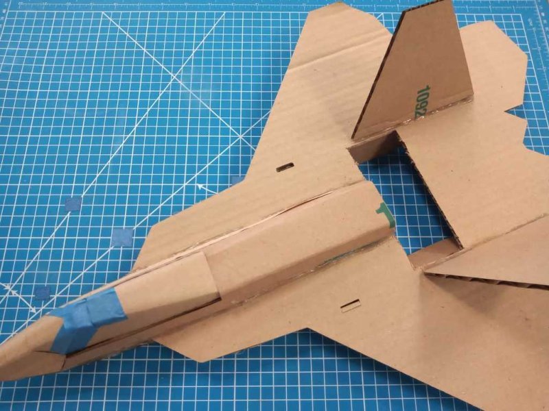 Макет Макета для станка картонного радиоуправляемого самолёта F-22 Raptor для лазерной резки