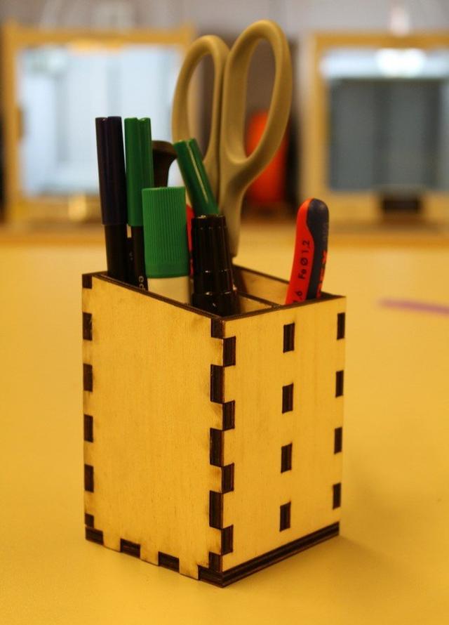 Макет Подставка для ручек для лазерной резки файл dxf — изображение 1