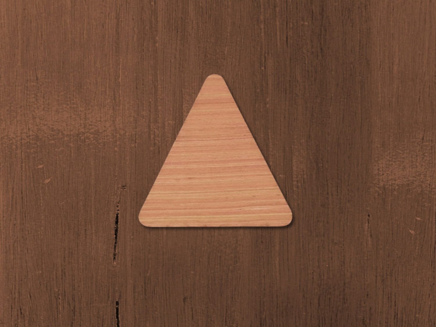 Макет Треугольник с закруглёнными углами для лазерной резки векторный макет