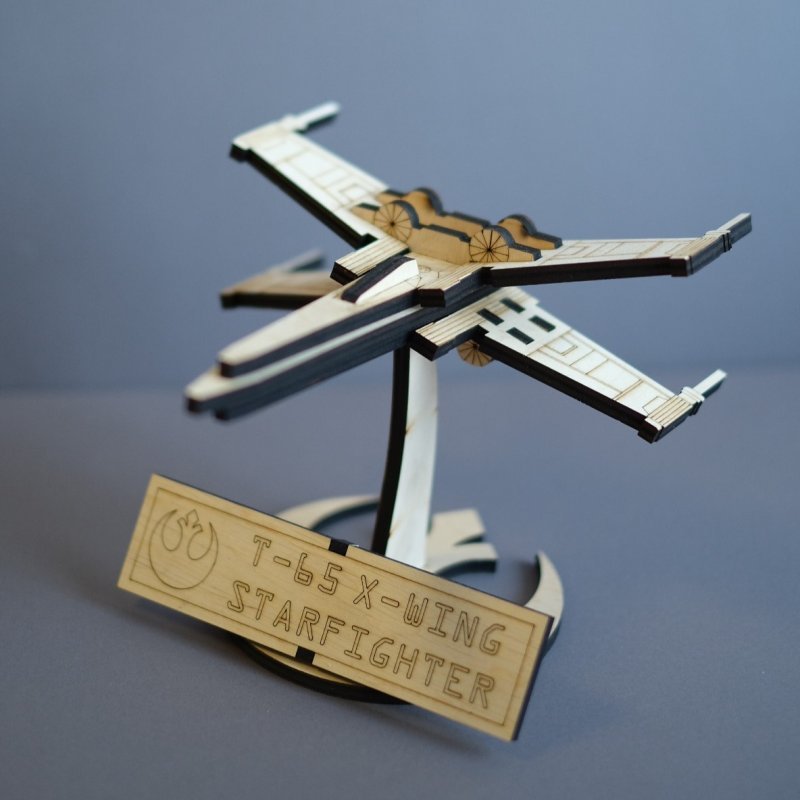 Макет Чертёж для лазерной резки истребитель X-wing из Звёздных войн