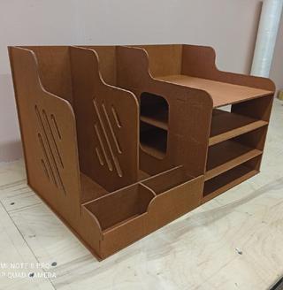 Интересный макет настольный органайзер для лазерной резки вариант 1