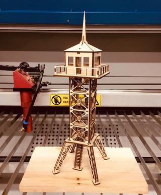 Интересный макет 3D-модель деревянной наблюдательной вышки для лазерной резки